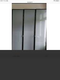 Die dekorativen flügeltüren mit rahmenkonstruktion und milchglaseinsatz besitzen die maßen von 80,0 x 0,6 x 70,0 cm (bxtxh). Ikea Pax Schrank Turen Milchglas Kaufen Auf Ricardo