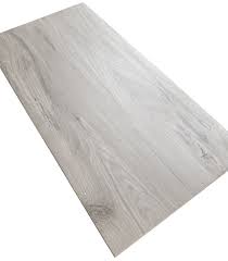 Hochwertig für ihren innenbereich zu top preisen mit europäischer qualität. Bodenfliese Ashville Grau Matt Feinsteinzeug 30x60 Cm Fliesenmarktborken