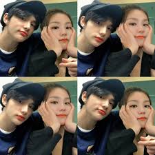 O zamanların ardından, ikisi de jyp'nin en yeni grupları olan stray kids ve itzy ile çıkışlarını gerçekleştirdiler. Pin On Pictures