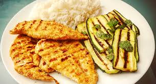 Calorie e valori nutrizionali 100 g di petto di pollo fritto apportano circa 187 calorie (1,1% carboidrati, 76,3% proteine, 22,7% grassi). Cotolette Di Pollo Alla Griglia Your Sport Nutrition Integratori E Alimenti Sportivi