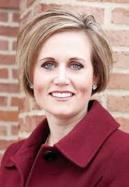 Seay elected presiding circuit judge