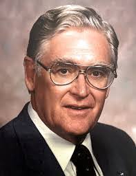 Henry Betts's Instagram, Twitter & Facebook