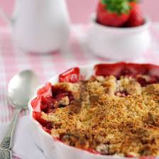 Crumble Aux Fruits Rouges Et Speculoos Pas Cher En 15 Min Recette Croustade Aux Fraises Crumble Aux Fruits Rouges Crumble Aux Fruits