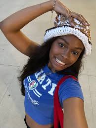 Where to find used prom dresses for nursing home residents in Kutztown?