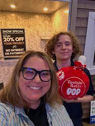 Уютная встреча в CNY Профессионалов: Симоне собрала людей вместе