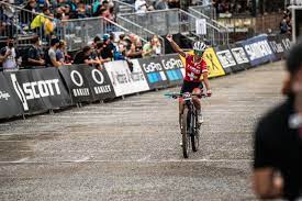 T een breuk in haar hand opgelopen bij een val tijdens cross country de wereldbeker mountainbike in leogang. Jolanda Neff Returns To The World Cup Podium In Leogang Trek Race Shop