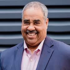 Frank Roy's Instagram, Twitter & Facebook