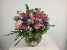 Get artificial flowers from alibaba.com when you need beautiful decor that will last a long time. Send Flowers To San Antonio Tx Arthur Pfeil Florist In San Antonio Tx Texas