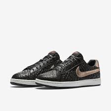 Black And Rose Gold Vans The Nike Tennis Classic Ultra Premium Qlt Women S Shoe Nike Tennis Women Shoes New Nike