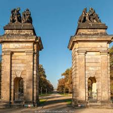 Die gartenanlage oder einzelne teile wie terrassen oder das palmenhaus sind auf anfrage mietbar. Grosser Garten Dresden Arstempano