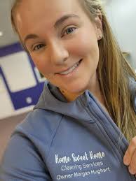 What commercial cleaning businesses in Auburn and Opelika area have large  crews and are licensed and insured?