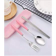 Beli set sendok garpu torri untuk ruang makan model terbaru harga terbaik, belanja sendok garpu bisa cicilan 0% garansi 2 tahun hanya di fabelio® Newen Set Sendok Alat Makan 3 In 1 Sendok Makan Stainless 1 Set Isi 3 Pcs Sendok Garpu Sumpit Lazada Indonesia