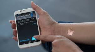Your device is now ready to be tinkered. Motorola Presenta Un Tatuaje Digital Para Desbloquear El Moto X Gadgets Cinco Dias