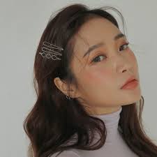 Hair clips · hair wraps · scrunchies · hair scarves. 60 Trendy Hair Accessories You Must Try This Fall