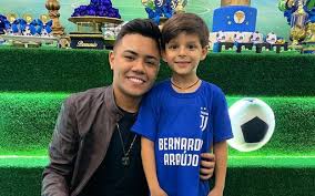 Vídeos, traduções e muito mais. Felipe Araujo Comemora Os 7 Anos De Bernardo Cacula De Cristiano Araujo Caaraponews O Numero 1 De Caarapo