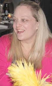 Evelyn Crook's Instagram, Twitter & Facebook