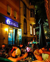 Spletna trgovina za šiše v sloveniji. Royal Hookah Beograd On Twitter Authentic City And A Hotspot In The Oldest Streets Of Centre Belgrade A Happy And Relaxxing Saturday Night With Great Vibes Our Complementary Shisha And Cocktails For