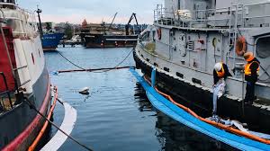 tug boat sinks in salmon bay  my ballard