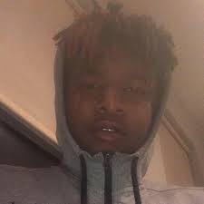 When do I get the nameplate frame after hitting diamond 3?