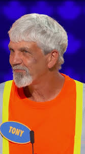 I love my wife by the way, 📺 Tune in to @cbc tonight at 7:30 (8NT) for  this new episode of #FamilyFeudCanada, hosted by @GerryDee!