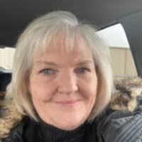 Virginia Marquardt's Instagram, Twitter & Facebook