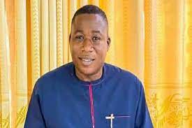 According to saharareporters, igboho was nabbed in cotonou, benin republic, in an attempt to flee to germany. Ssrj9xo5sbld3m