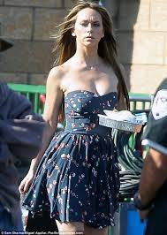 However, she is not as tall as other actresses. Jennifer Love Hewitt Almost Busts Out Of Her Strapless Frock On Set Of The Client List Daily Mail Online