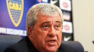 Ameal oficializó la ida de Bianchi y confirmó a Alves como DT