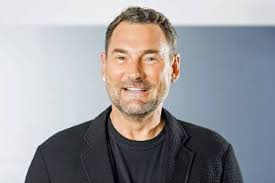 Fashion designer collection: Michael Michalsk