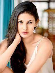 View latest posts and stories by @amyradastur93 amyra dastur in instagram. Amyra Dastur Profile Contact Details Phone Number Instagram Facebook Internet Helpline