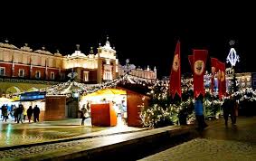 Σας έυχομαι καλά χριστούγεννα και καλή πρωτοχρονιά! Sth Xristoygenniatikh Agora Ths Krakobias Deite Fwtografies Omorfa Taxidia