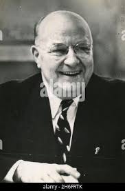 Earle clements hi-res stock photography and images