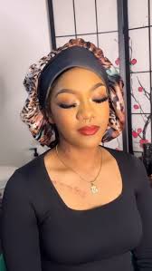 Pretty color pop 🎨 • • • • #explore #morphe #juviasplace #fenty  #219makeupartist #nwimakeupartist #onesizebeauty #realtechniquesbrush  #skincaretips #makeupglam