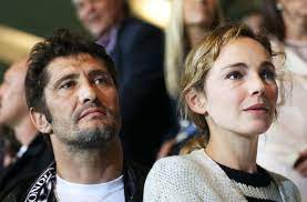 Bixente lizarazu is defender in athletic club and dresses the number 3. Confinee Avec Bixente Lizarazu Et Leur Fille Claire Keim S Exprime Sur Le Quotidien De Sa Famille