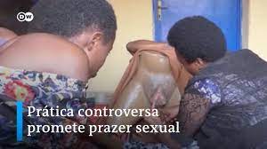 Ruanda: Prática tradicional controversa promete prazer sexual - YouTube