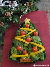 Fun Snacks For The Holiday Season Healthy Family Project Holiday Snacks Veggie Tray Veggie Christmas