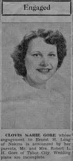 Children of Vashtie Gore, Grandchildren of Miller Gore L to R Betty Jo,  Clovis Marie, Wanda Nell, Ola Leigh,, Wilbur Guy, Bob Gore( husband of  Vashtie)Agnes Mae,Howard Crowell, Dorcas Jenette, and Robert