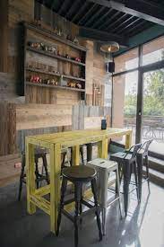 Birreria San Jose Bar Club In Stile Translation Missing It Style Bar Club Industrial Di Ri Novo Tavolo Bar Arredamento Caffetteria Tavoli