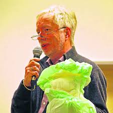 Pflegeexperte Claus Fussek: Ein Plädoyer gegen die Verdrängung