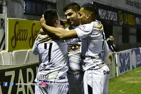 Pergolini hablando del var de river y chicaneando a cortese, de tyc. Estudiantes Ba Se Impuso Ante Almirante Y Se Sumo A Los Que Debutaron Con El Pie Derecho Doble Amarilla
