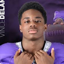 Taylor Landry's High School Bio