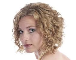 How To Choose The Right Type Of Perm Lovetoknow In 2020 Short Permed Hair Permed Hairstyles Body Wave Perm