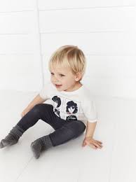 Imagem 2 De T Shirt C Ramones Da Zara Kleinkinder Haarschnitt Kleinkind Junge Haar Frisur Kleinkind Junge