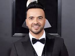 On january 29, 2012, we updated his net worth to $40 million. Luis Fonsi Bio Wife Agueda Lopez Age Height Net Worth Other Facts Networth Height Salary