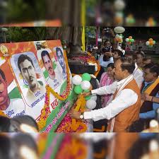 How 1925 Kakori train dacoity led India ...