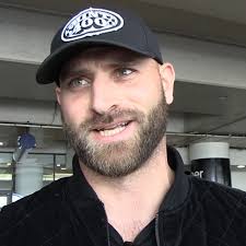 Kyle Long Gunning To Be NFL Commentator, Like Romo For 'Simpletons!'