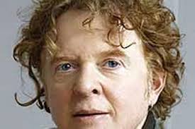 Mick Hucknall to lose £25k