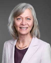 Nadia Hillman's Instagram, Twitter & Facebook