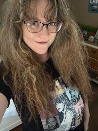 People ask me all the time why do you post a lot of shirtless pictures your  just conceided. No you're wrong I don't post shirtless pictures as a thirst  trap or whatever