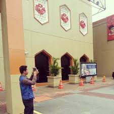 Putra adalah stasiun ktm komuter di kuala lumpur, malaysia yang dinamakan pada pusat dagangan dunia putra yang dekat. Photos At Pusat Dagangan Dunia Putra Pwtc Kuala Lumpur Kampung Bahru 3 Tips